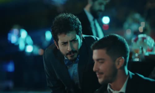 Klavye Delikanlıları - Gergin Atışma