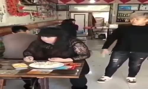 Çinli Yemek Şakası