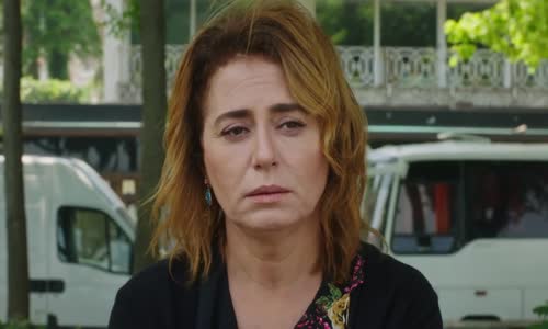 Fazilet Hanım ve Kızları 13.Bölüm - Ben Daha Çocuğum