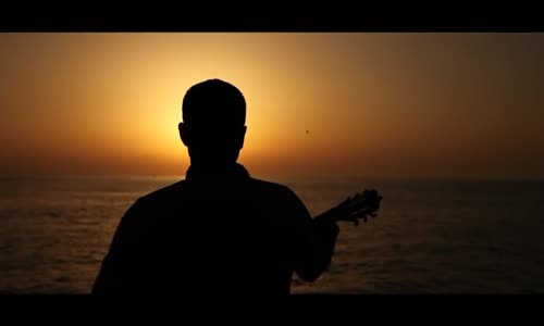 Rafet El Roman Adımla Seslendi