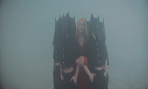 Feride Hilal Akın - Tutku