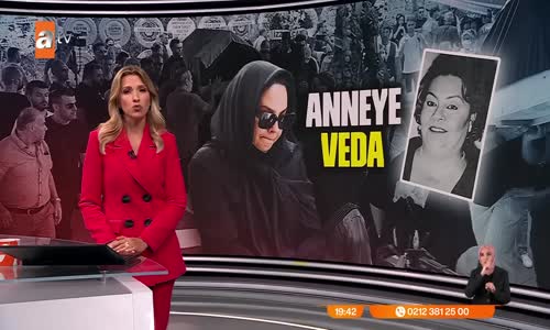 Ebru Gündeş’in anne acısı