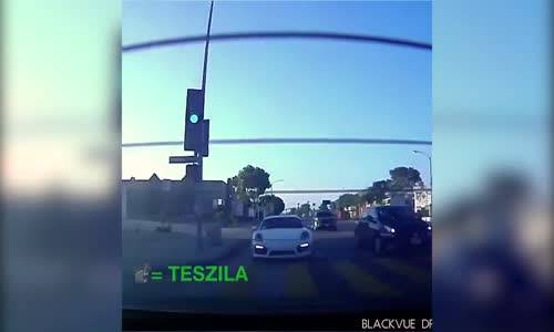 Tesla'yla Kapışayım Derken Spin Atıp Madara Olan Porsche!