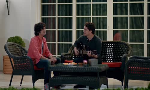 Medcezir 72.Bölüm - Yaman Ve Mert'ten Tanrıdan Diledim Düeti