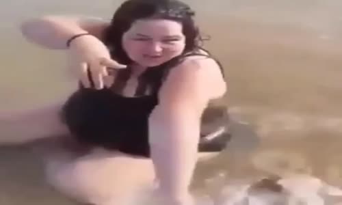 Yanlışlıkla Bok Yiyen Ablamız