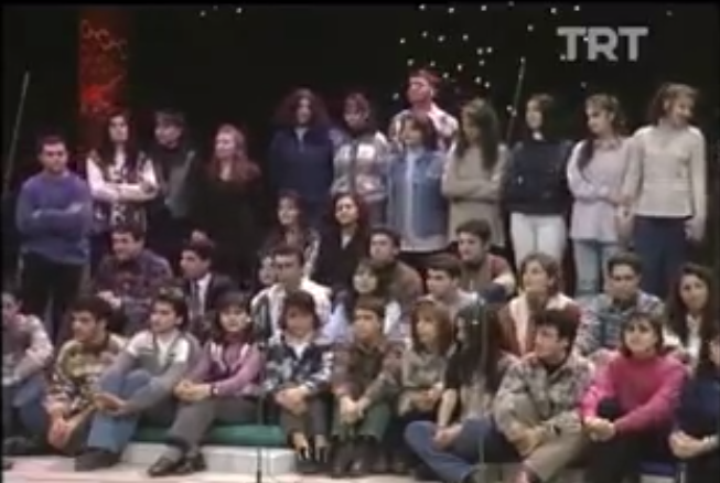 TRT Ankara Radyosu THM Gençlik Korosu-Erzurum'da Bir Kuş Var 