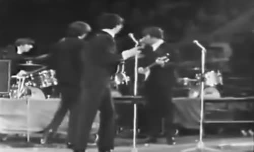 The Beatles - Can't Buy Me Love