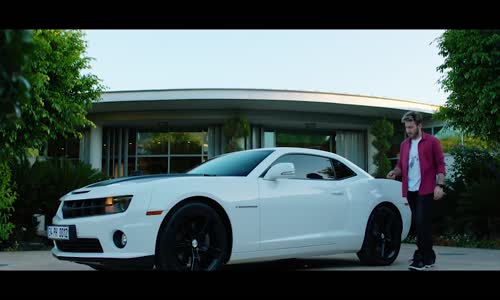 Sen Yeri̇nde Dur Hayal Mi Gerçek Mi Film - Kötü Enes Batur Diss Şarkısı 