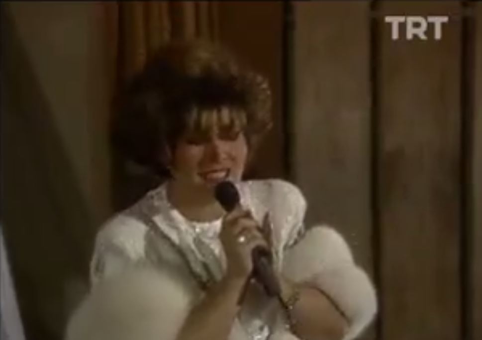 Yüksel Uzel Yudum Yudum Sevdayım Ben