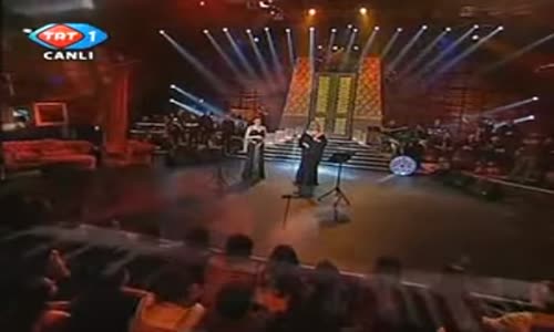  Candan Erçetin - Zerrin Özer - Kıyamam