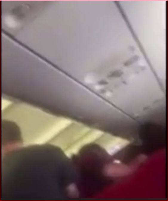 Bodrum Uçağında Kıskançlık Kavgası