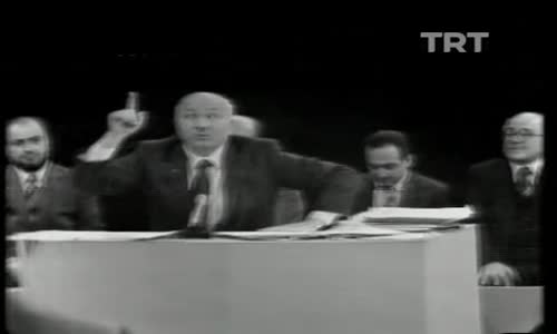 Necmettin Erbakan'ın Batı Kulüp Eleştirisi izle