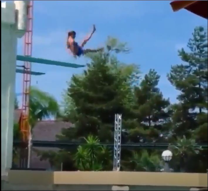 Artislik Yapıyım Derken Ayağı Kayan Mağdur Güzelin Mutsuz Sonu