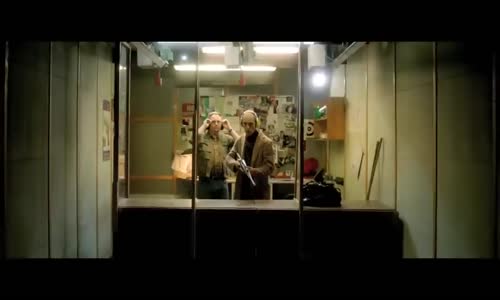 Poligonda Hedef Kağıdına 3 Kurşunla Öyle Bir Şey Yaptı Ki!