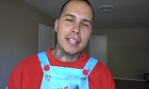 Uyuyan Sevgiliye Chucky Şakası