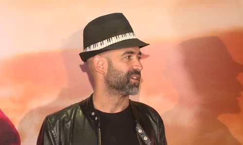 Murat Evgin Eski Eşinin Hediye Ettiği Şapka İle Galaya Geldi 