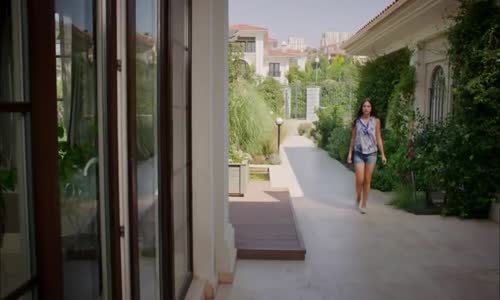 Çilek Kokusu 10. Bölüm  Burak Bey  Kızım Aslı