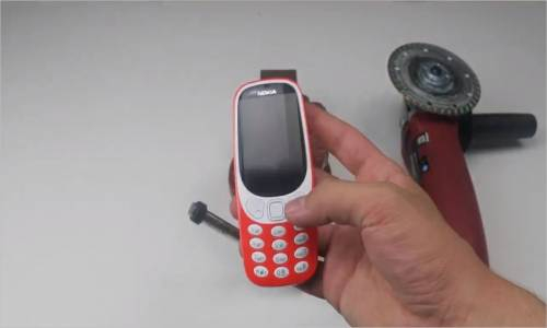 Nokia 3310 - Kesici Aletle Sağlamlık Testi # 68