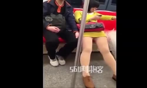 Tacizcisini İplemeyen Çinli Kadın