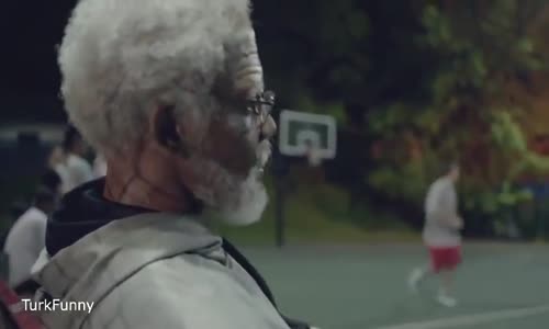 NBA Basketçi yaşlı adam kılığına girerse