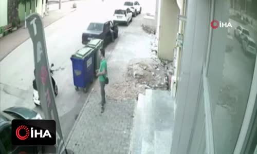 'Namusuma yan baktın' diyerek tekme tokat dövdüler 