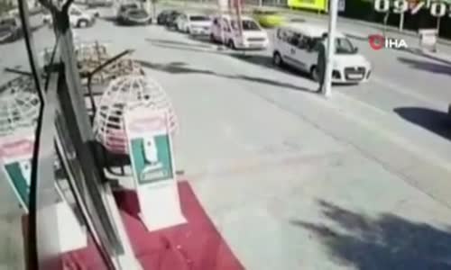 Meraklı Adamın Dramı 