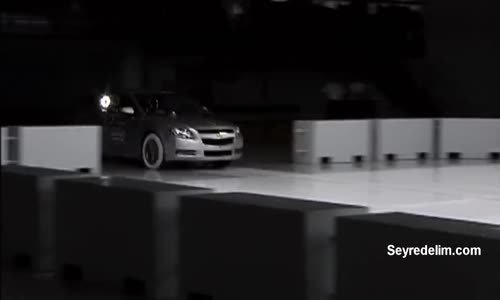 Klasik Otomobil Son Modele Böyle Meydan Okudu