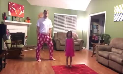 Baba ve Kızın Mutluluk Dansı