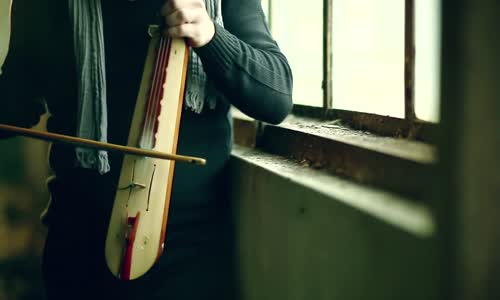 Esmesun Ayruluk  Yudum Türkü