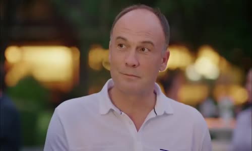 Çilek Kokusu 15. Bölüm  Kız Gibi Oynuyorsun Burak