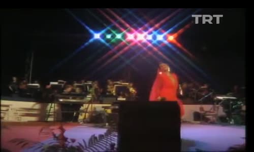 Nükhet Duru-Aşık Oluyorum Eyvah 