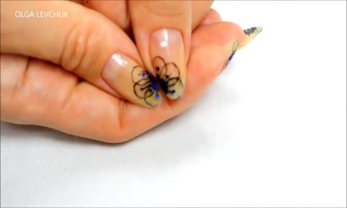 Akrilik Boya İle Nail Art 