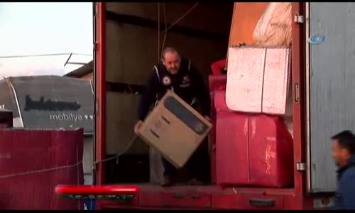 Ev Eşyaları Arasından 150 Bin Paket Kaçak Sigara Çıktı
