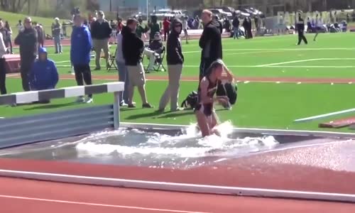 2016 Yılında En Gülünç Duruma Düşen Kadınlar