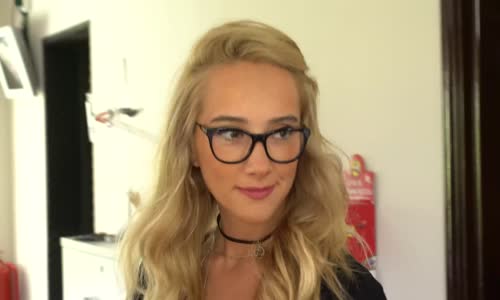 Neden İşe Girince Herkes Bi' Havaya Girer