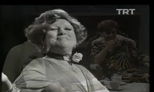 Müzeyyen Senar-O Güzel Gözlerle Bakmasını Bil 