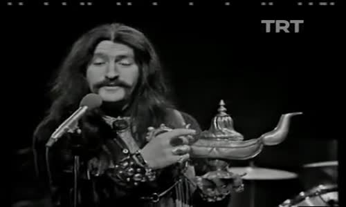 Barış Manço Ve Kurtalan Ekspres-Eğri Eğri Doğru Doğru izle