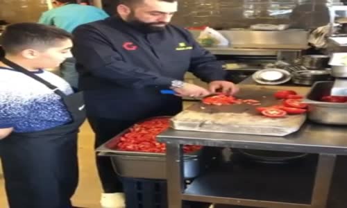 Babadan Oğluna işi öğretmek