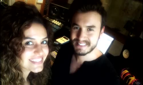 Cinare Melikzade & Mustafa Ceceli - Vurulmuşum Bir Yara