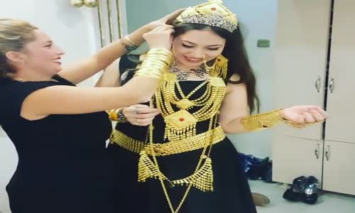 Kobra Murat'ın Altın Ayakkabılı Gelini