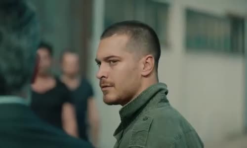 İçerde 2. Bölüm Sık Kafasına