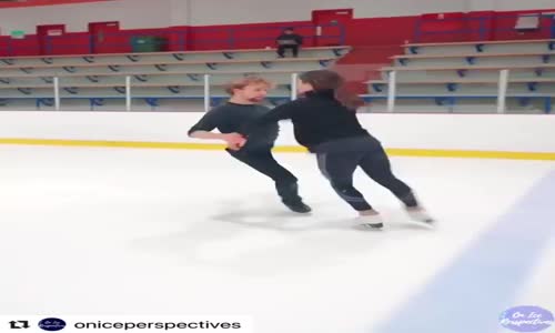 Sadece ben miyim acaba çocukluğunda  buz pateni yapanları hayran hayran izleyen