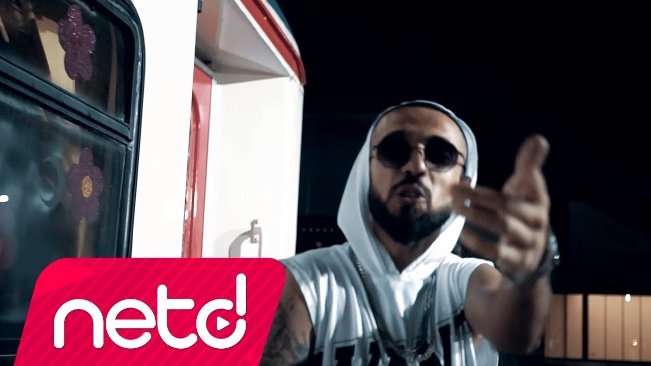 Sabri Çapraz - Karanlık Odanın İçi