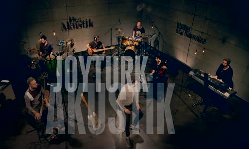 Emre Altuğ  Aşkı Kıyamet