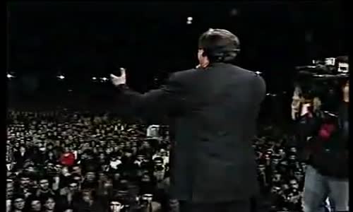 Recep Tayyip Erdoğan Cezaevine Giderken .....