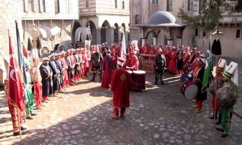 Mehter Marşı Dik Dur Eğilme Mp3