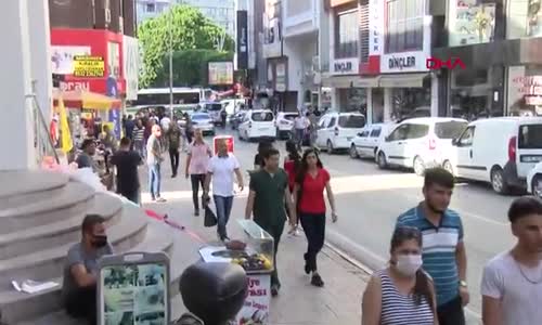 Adana'da bayram öncesi çarşıda yoğunluk arttı