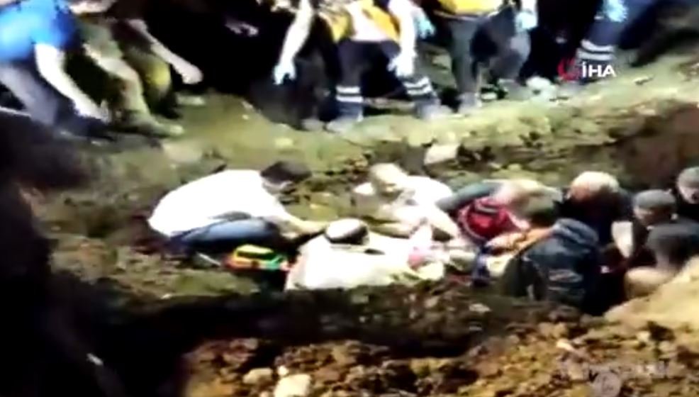 Eyüpsultan'da İnşaat Çukuruna Düşen Çocuk Hayatını Kaybetti