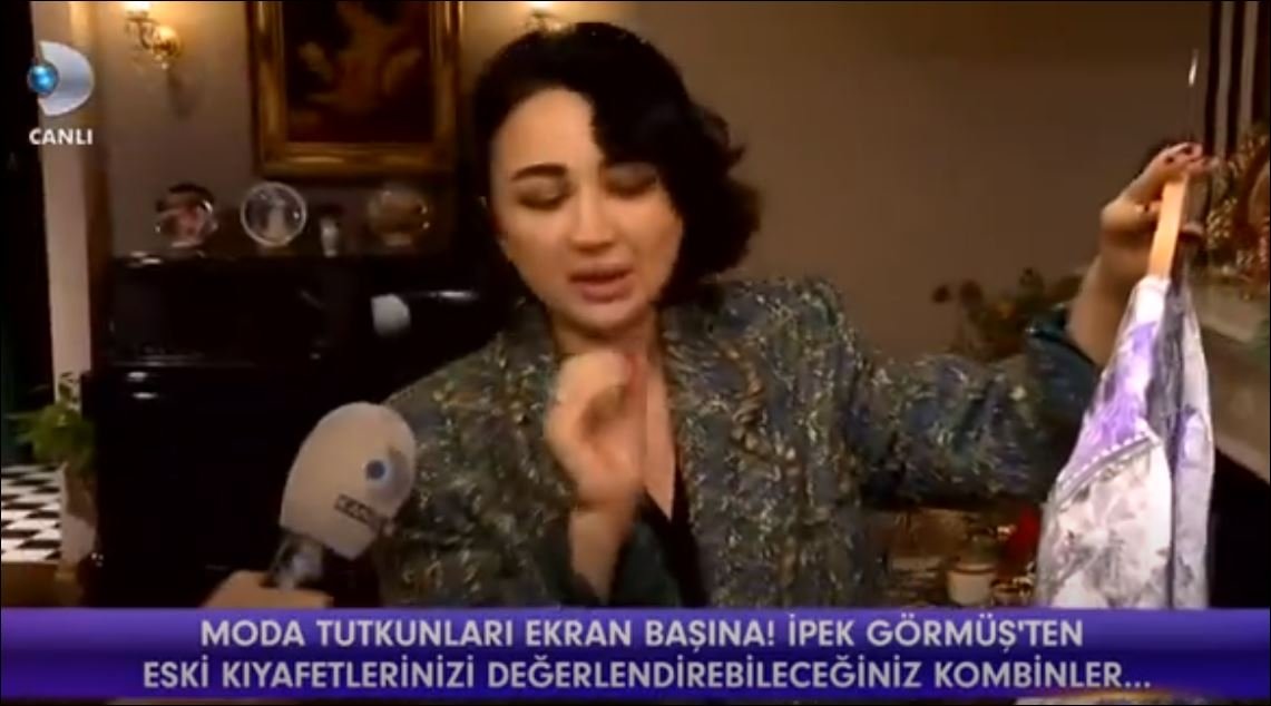 Magazin D Moda Çekimleri İpek Görmüş Eski Elbiseler Cennettinde 