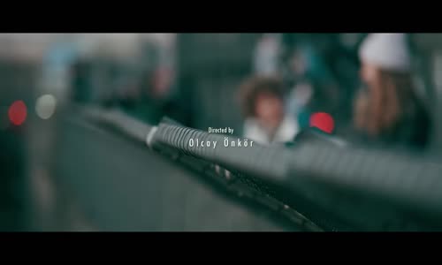 Nil Nur Aleks  - Blıck